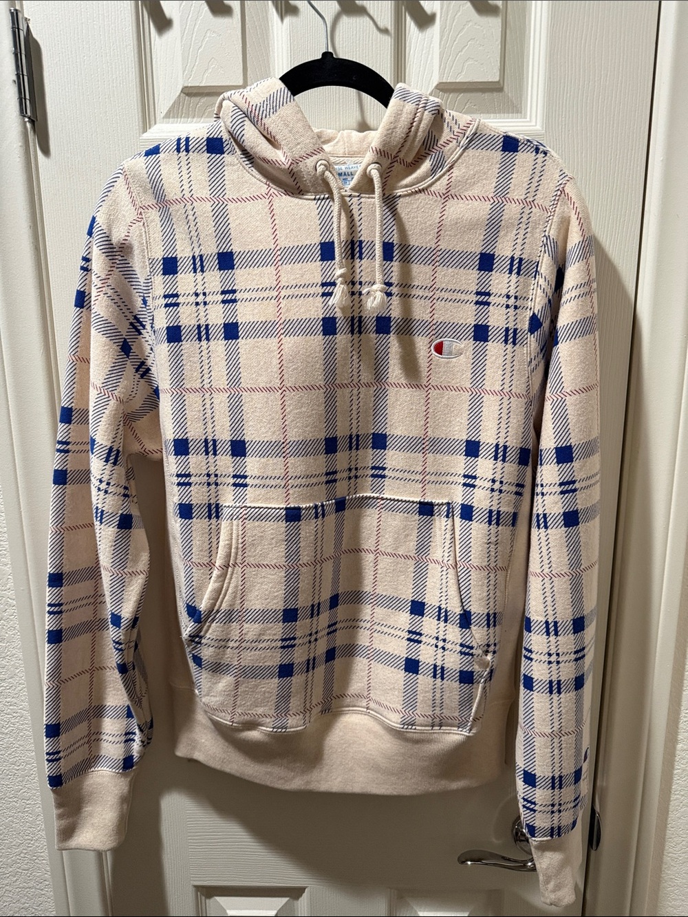 Champion Women’s Cream Plaid Crewneck Hoodie with Blue Accents